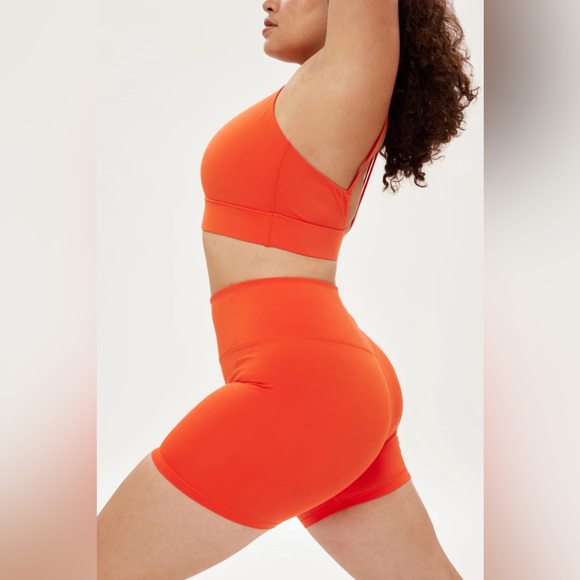 Girlfriend Collective - racer FLOAT run short- Large - Picture 4 of 6